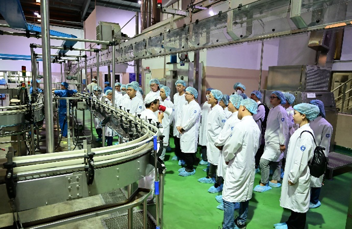 Điều[-]gì[-]làm[-]nên[-]môi[-]trường[-]làm[-]việc[-]xuất[-]sắc?